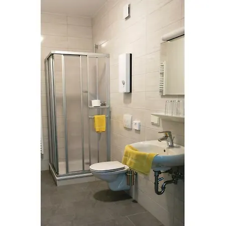 Beautiful In With 1 Bedrooms And Wifi バート・リーベンシュタイン
